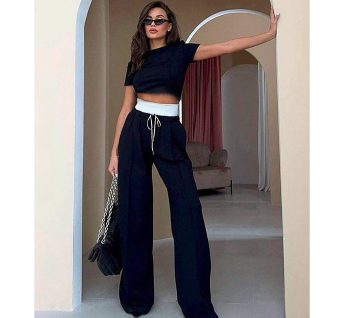 Spring women's two-piece suit made of knitwear