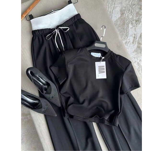 Spring women's two-piece suit made of knitwear