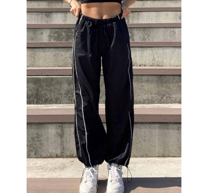Trendy Cargo pants in different colors