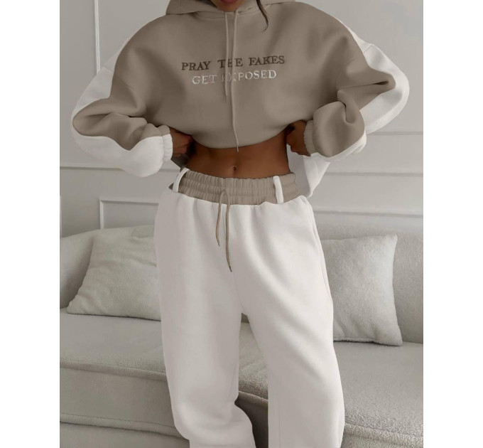 Stylish women's tracksuit Turkey
