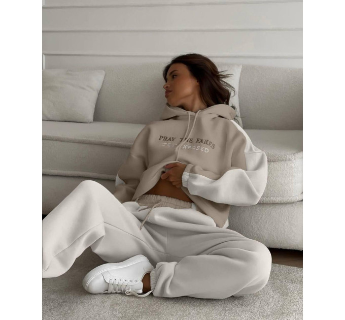 Stylish women's tracksuit Turkey
