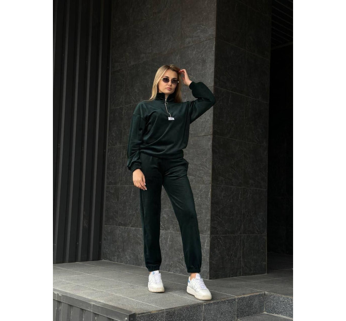 Women's insulated velour tracksuit (Sizes 42-52) and in different colors