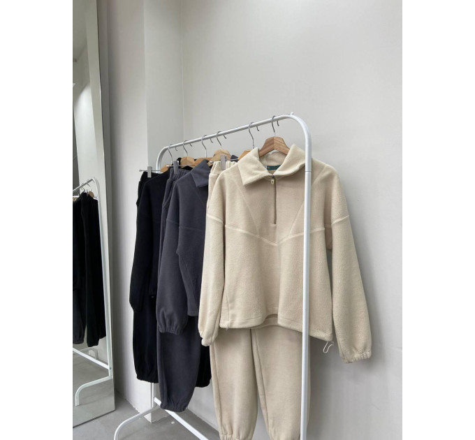 The most comfortable fleece women's tracksuit (42-52) for cozy autumn and winter