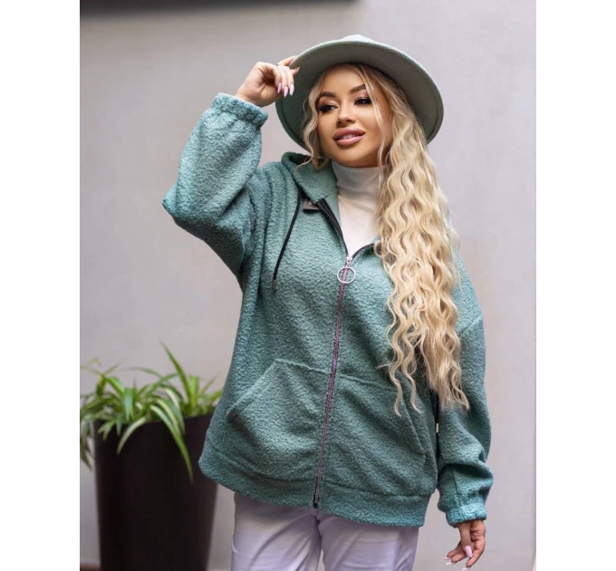Stylish and modern bomber jacket (available in large sizes) that will be the perfect addition to your basic fall wardrobe