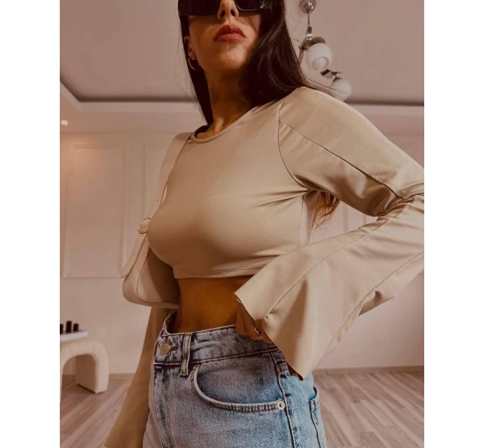 A backless top you'll fall in love with