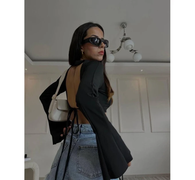 A backless top you'll fall in love with