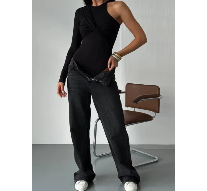 Women's trendy bodysuit with a collar in two colors