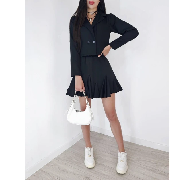 Unrealistically stylish trendy women's business suit two-piece jacket + skirt-shorts (various colors)