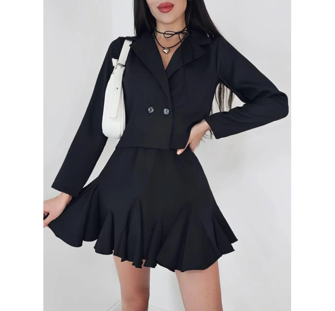 Unrealistically stylish trendy women's business suit two-piece jacket + skirt-shorts (various colors)