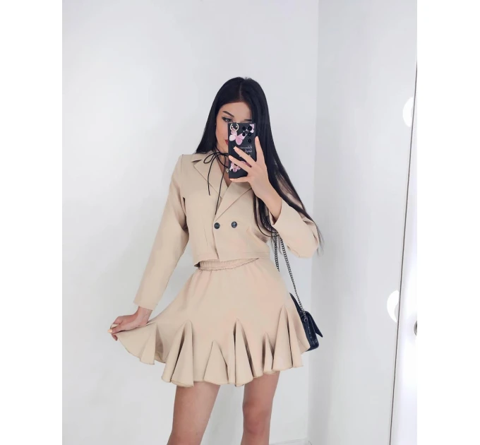 Unrealistically stylish trendy women's business suit two-piece jacket + skirt-shorts (various colors)