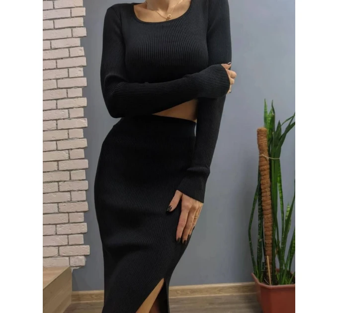 Women's ribbed two-piece suit in various colors