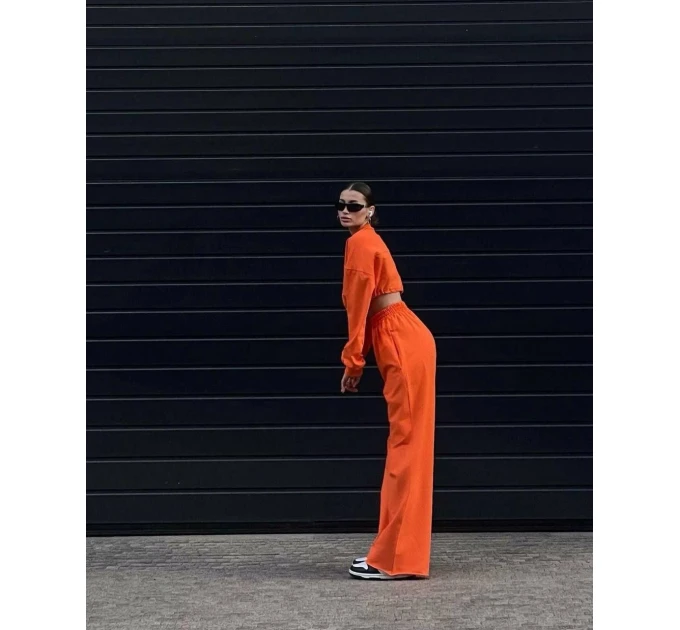 Women's tracksuit