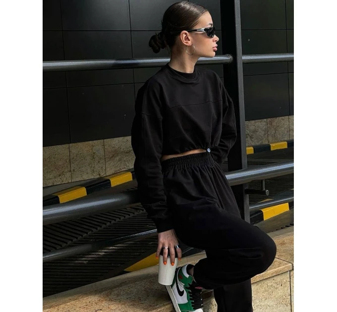 Women's tracksuit