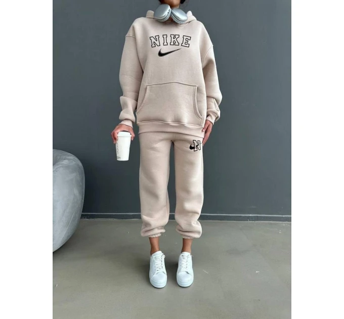 Женский спортивный костюм NIKE (42-48) на флисе в разных цветах