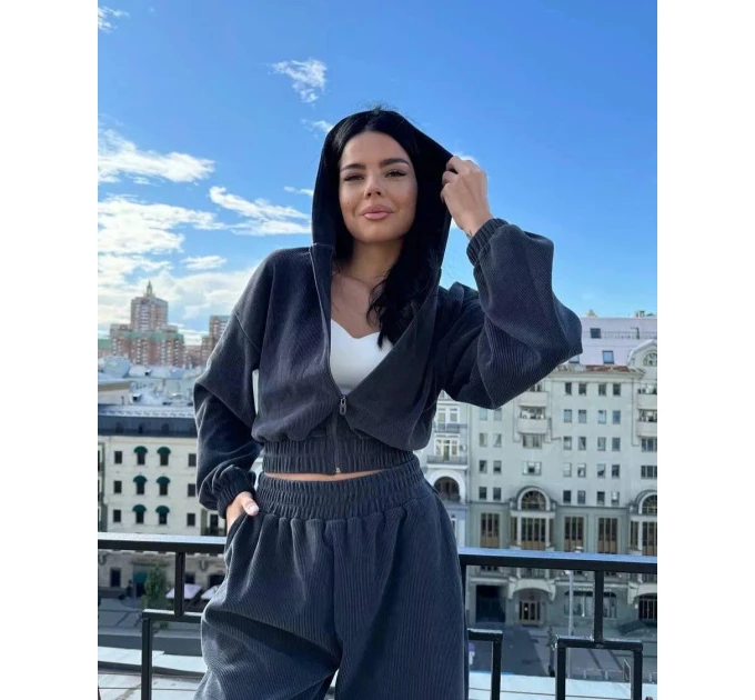 Comfortable spring women's corduroy tracksuit in various colors (Sizes 42-52)