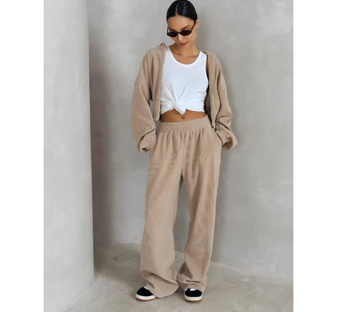 Comfortable spring women's corduroy tracksuit in various colors (Sizes 42-52)