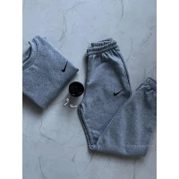 Спортивный женский костюм NIKE 1368 (35)