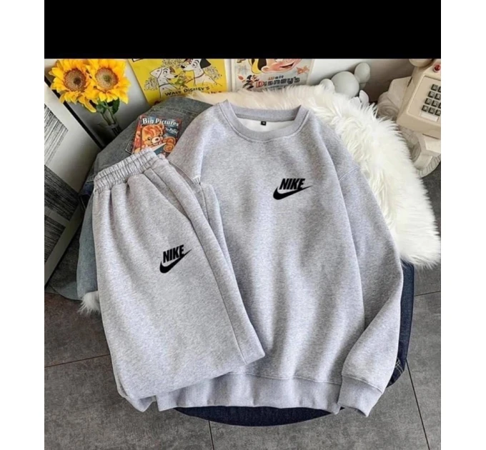 Women's NIKE tracksuit (42-46) on fleece in different colors