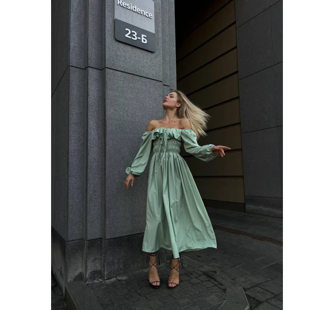 Incredibly beautiful long dress
