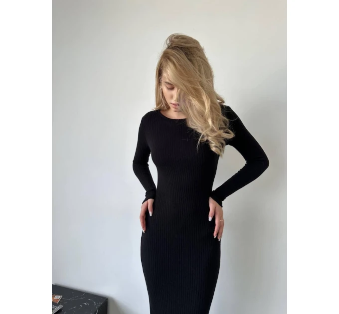 Women's dress with ties on the back in different colors
